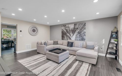 234 Samantha Ct, Bricktown, NJ 08724-7133
