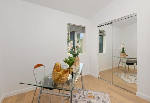 4633 Mount Armet Dr, San Diego CA  92117-4718 exterior