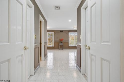 32 Ridge Rd, Parsippany NJ  07834-9629 exterior