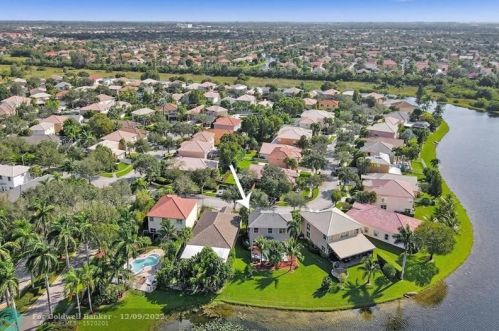 1222 168th Ave, Hollywood FL  33028-1910 exterior