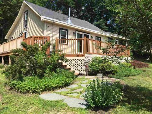 51 Wakefield Rd, Wakefield, NH 03887-4473