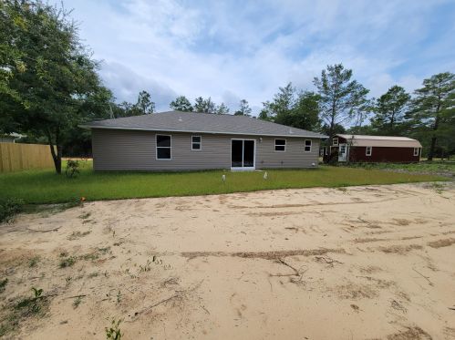 20 Passion Flower St, Defuniak Springs, FL 32433-4888