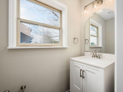 231 Stonemast Loop, Pataskala OH  43062-7322 exterior