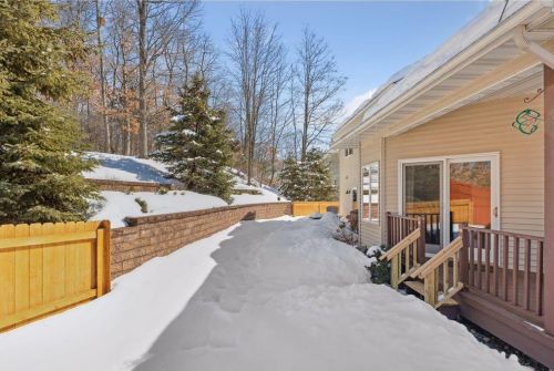 1119 Sommers St, Hudson WI  54016-2360 exterior