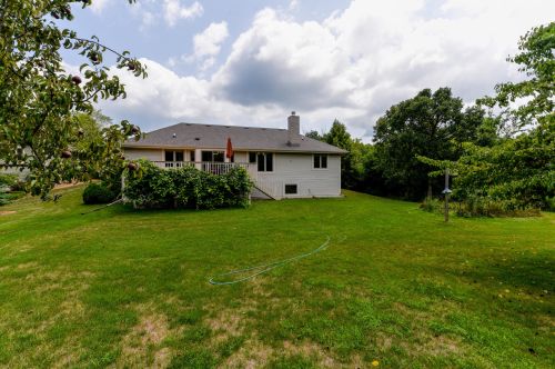 8140 Anna Ave, Waterford WI  53185-1386 exterior