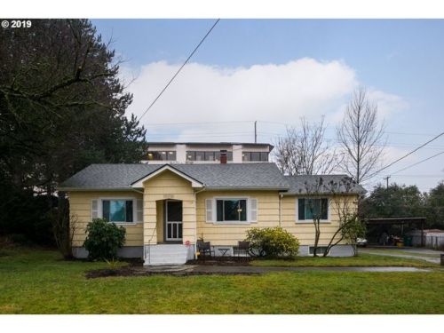 10010 Caruthers St, Portland, OR 97216-2632