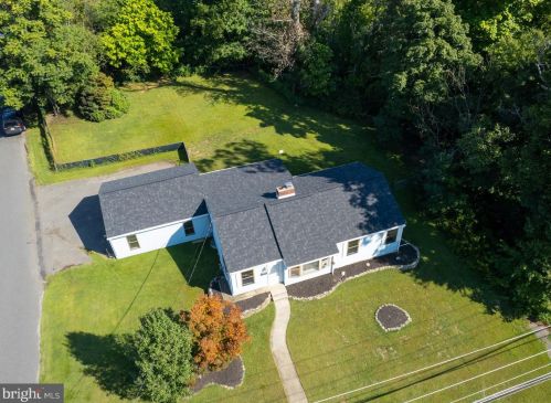 443 Wenonah Ave, West Deptford, NJ 08051-1455