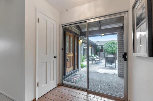 231 Donald Dr, Hollister CA  95023-6361 exterior