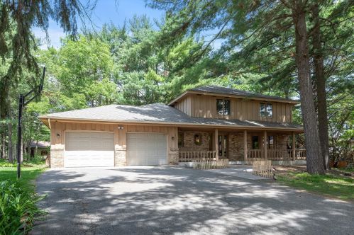 12161 Holly St, Minneapolis, MN 55448-2654