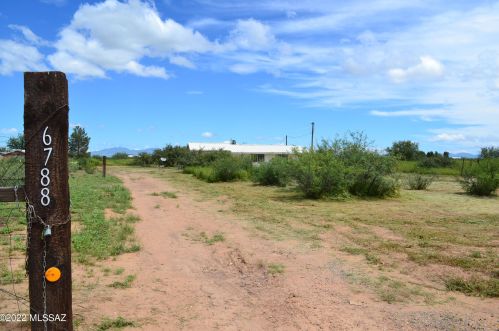 6788 Trails End, Sunizona, AZ 85625-6061