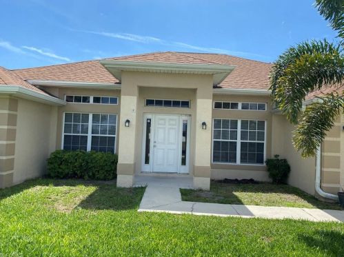 2808 20th Pl, Cape Coral, FL 33993-3852