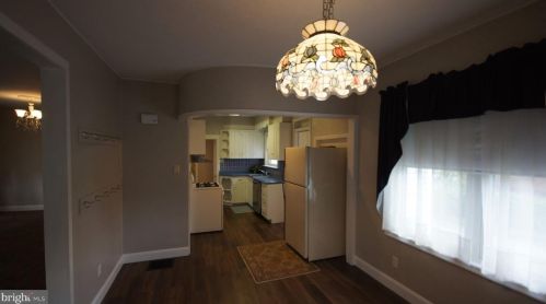 9 16th St, Camp Hill PA  17011-4801 exterior