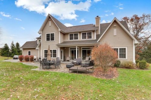 1 Orchard Ridge Way, Warwick, NY 10990-2937