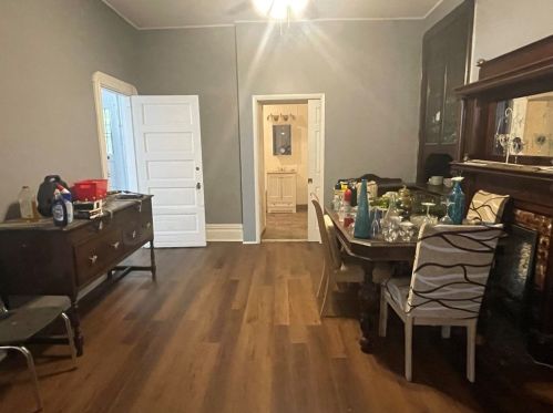 307 Graham St, Pittsburgh PA  15206-2839 exterior