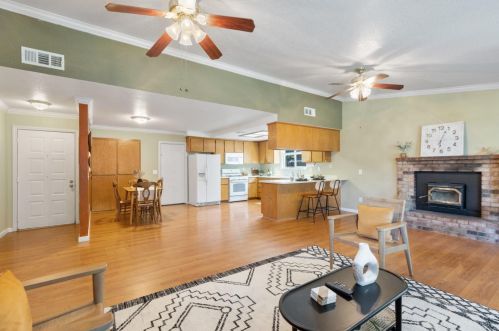 6747 Sun Brae Ct, Rio Linda CA  95673-3276 exterior