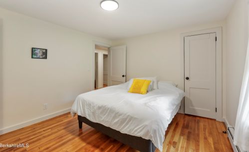 49 Laurel Way, Norfolk CT  06058-1178 exterior