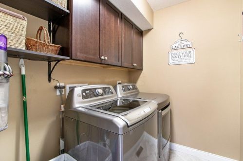 5006 Keefer Ln, Darbydale OH  43123-7934 exterior