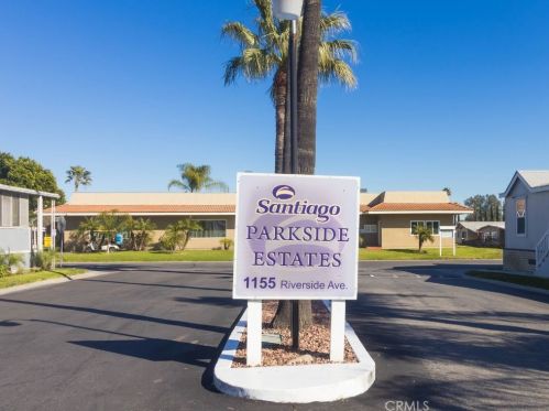 1155 Riverside Ave, Rialto CA  92376-7524 exterior