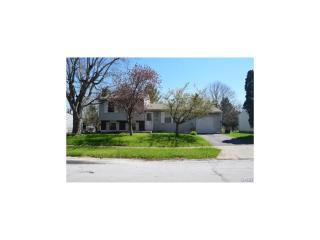 711 Beery Blvd, Englewood, OH 45322-2903