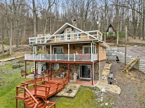 1073 Newberry Rd, Addison, PA 15411-2145