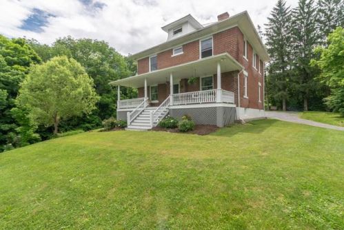 127 Fairview St, Thomas Bridge, VA 24354-2901