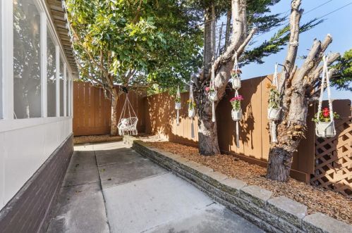 2980 Oakmont Dr, San Bruno CA  94066-1244 exterior