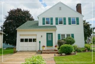415 Quaw St, Wausau, WI 54401-2954