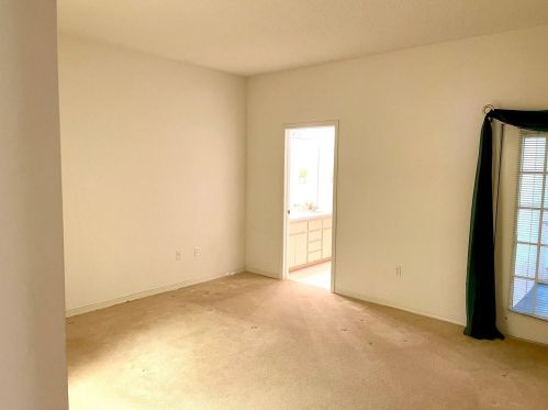 3516 Tealwood Cir, Palm Harbor FL  34685-3145 exterior