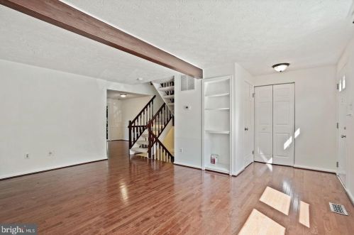 8078 Donegal Ln, Springfield VA  22153-2361 exterior