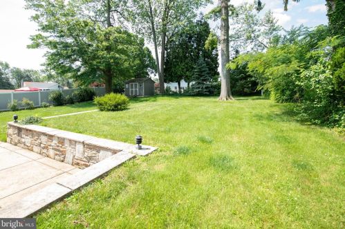 188 Windsor Ave, Southampton PA  18966-3334 exterior