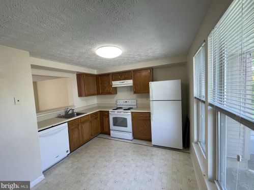 2903 November Ct, Bowie, MD 20716-1353