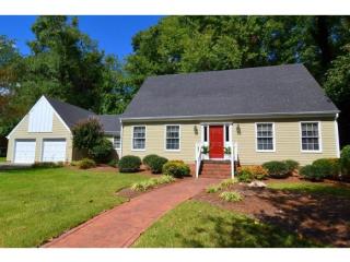813 Colonial Dr, Burlington, NC 27215-4715