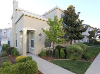 7882 Carione Walk, Sacramento, CA 95823-6041