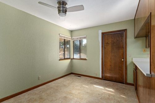 18252 Hummingbird Dr, Lake Wildwood CA  95946-9699 exterior