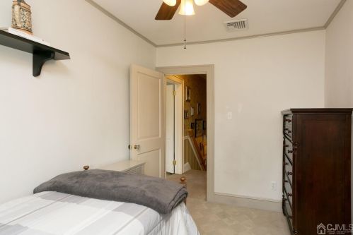 23 Bounty St, Metuchen NJ  08840-2501 exterior