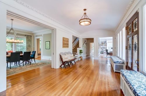 1 Annwood Ln, Cincinnati, OH 45206-1419