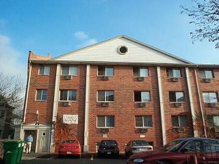 427 Main St, Madison WI  53703-2815 exterior