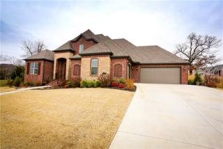 3138 Pebblestone Dr, Fayetteville, AR 72701-4674