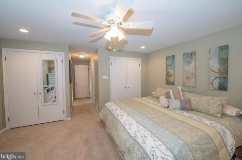 614 Westwind Dr, Berwyn PA  19312-1144 exterior