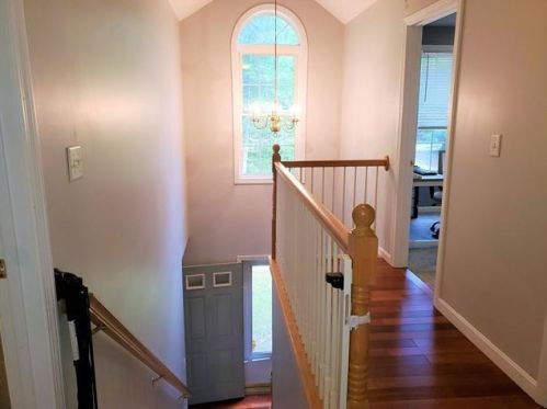54 Sawmill Rd, Hillsboro NH  03244-5221 exterior