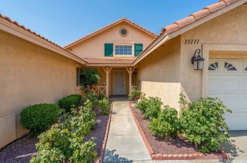15111 Cactus Hollow Ct, Victorville, CA 92394-5546