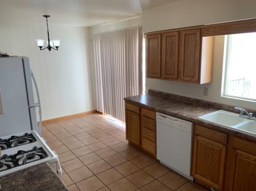 779 425, Valpo IN  46385-7957 exterior