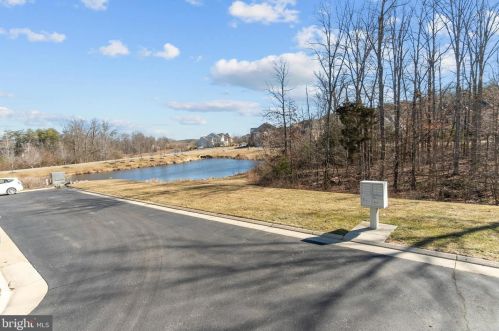 22476 Dinah Pl, Leesburg VA 20175-4808 exterior