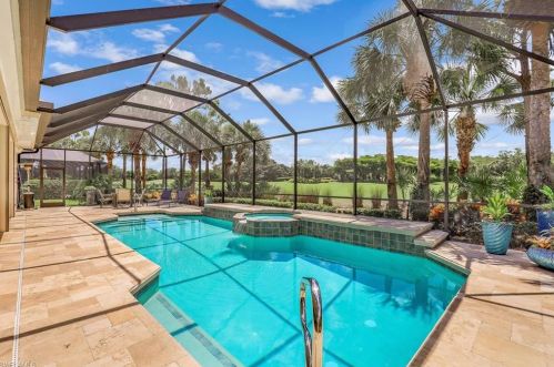 22511 Glenview Ln, Bonita Springs, FL 34135-8472