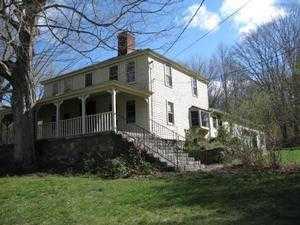 2 Wig Hill Rd, Haddam, CT 06438-1220