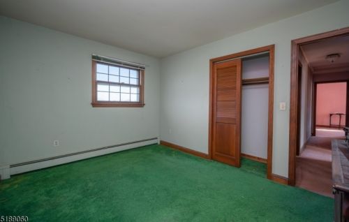 14 Holland Rd, Wantage NJ  07461-2834 exterior