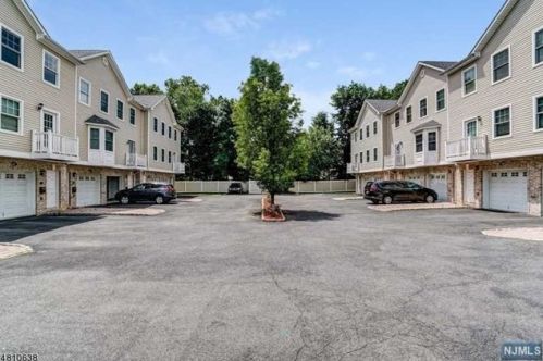 56 Maple Ave, East Orange, NJ 07017-4308