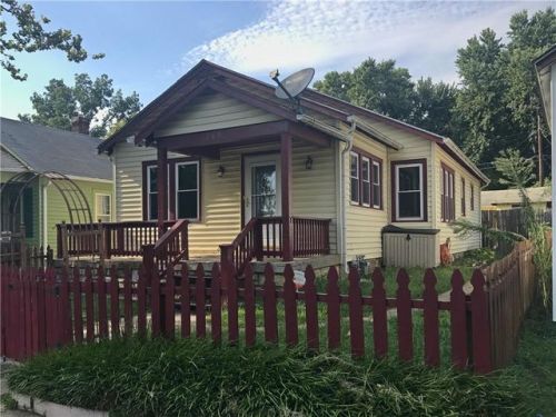 780 Miami St, Leavenworth, KS 66048-1880