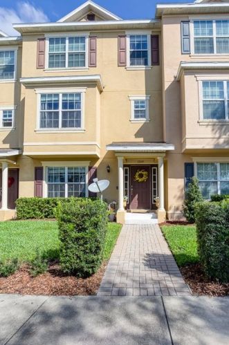 1569 Cloverbay Ln, Casselberry, FL 32707-2419