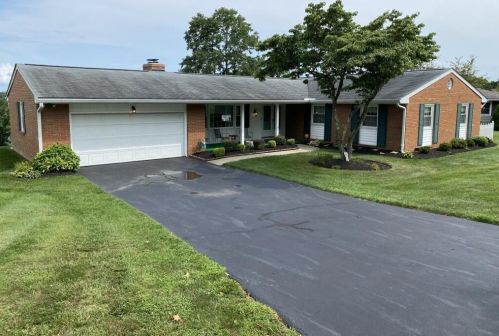 70 Applewood Dr, Chillicothe, OH 45601-1907